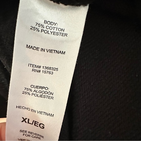 Champion men's size large grey athletic shorts, inseam 10" - Picture 4 of 4